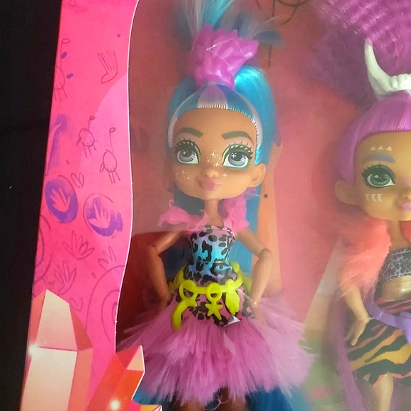 :* 4 NIB CAVE CLUB Dolls TELLA ROARALAI FERNESSA & SLATE 8" Fashion dolls BUNDLE - Picture 13 of 16